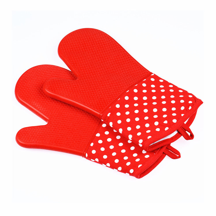 Set of Two Silicone Oven Mitts